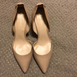Calvin Klein tan heels size 7